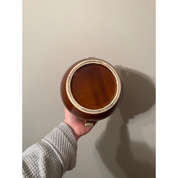 2570 Antique Harker Pottery Rockingham Brown Drip Bean Pot and Lid - Picture 3 of 4